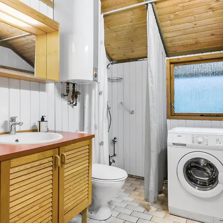 3 Bedroom Beautiful In Prázdninový dům
