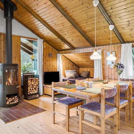 3 Bedroom Beautiful In *