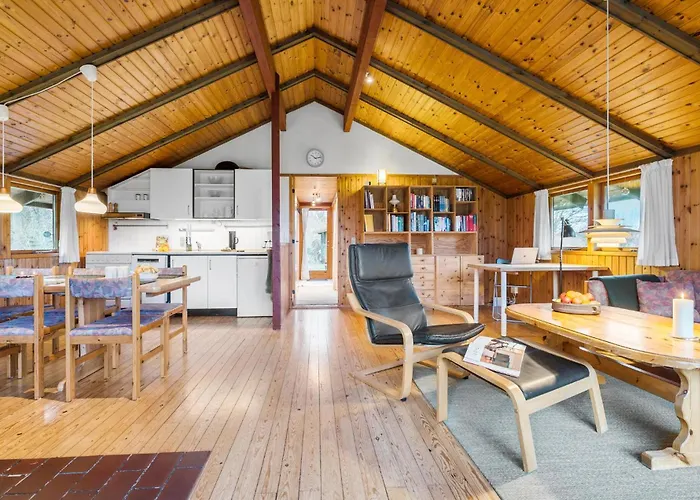 3 Bedroom Beautiful In * Hundested